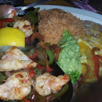 Avila's El Ranchito - Shrimp fajitas with rice and beans - Mexican Near Me - Orange, California