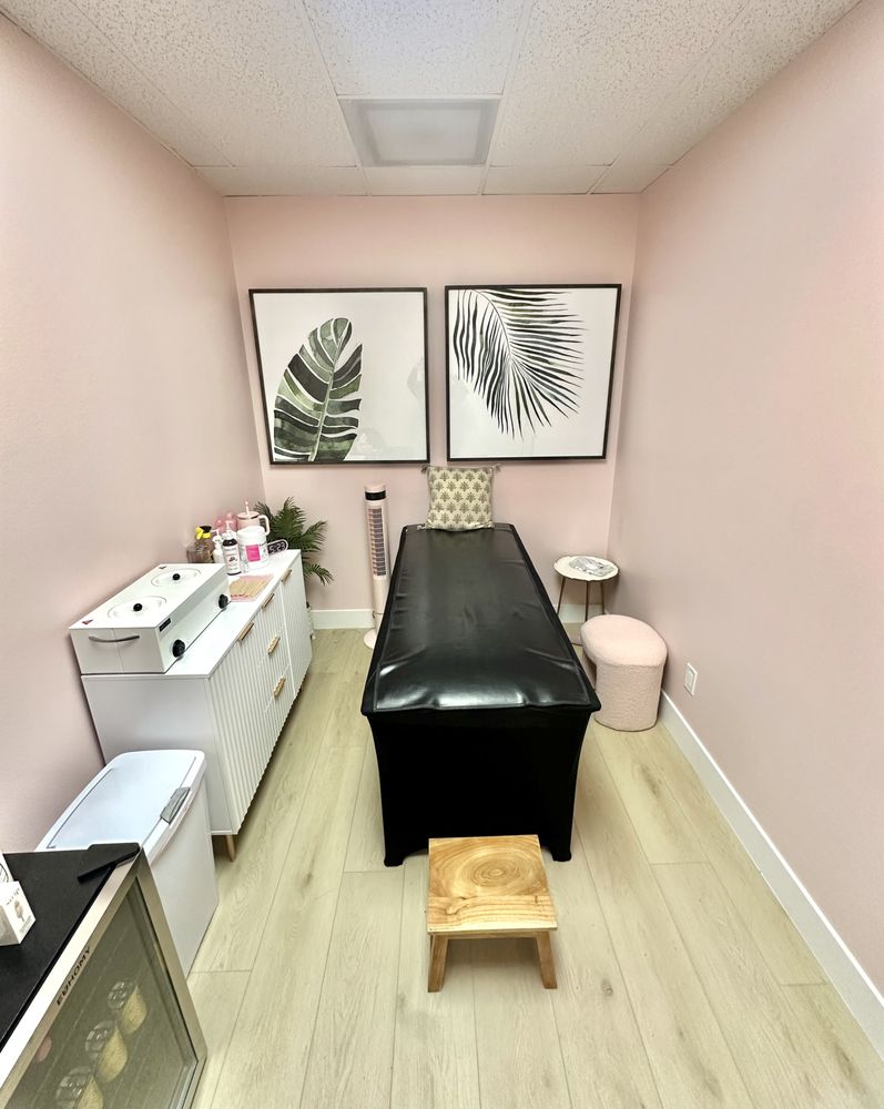 OC Beauty Waxing Logo