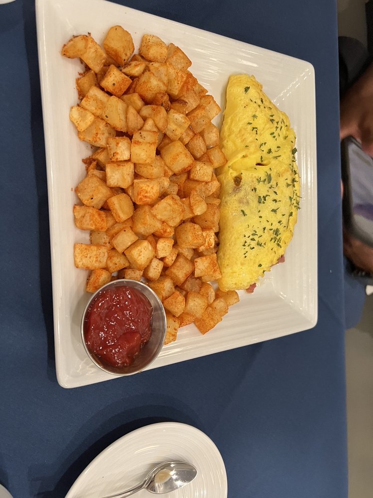 Food from The Mark at Elon