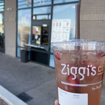Ziggi's Coffee - Melon berry tide with half tea half lemonade - Coffee & Tea Near Me - Tempe, Arizona