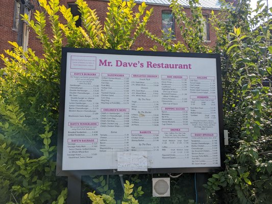 Mr. Dave's by null