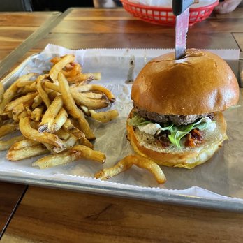 Barrel 17 - The jammin GOAT - New American Near Me - Virginia Beach, Virginia Barrel 17 - The jammin GOAT - New American Near Me - Virginia Beach, Virginia