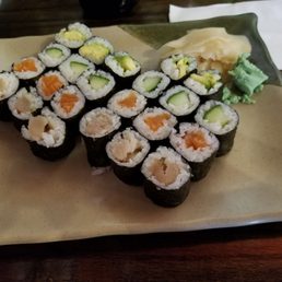 Sushi combo E