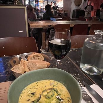 Poni - The soup! I wish I could have this again - Brasseries Near Me - Paris, 01