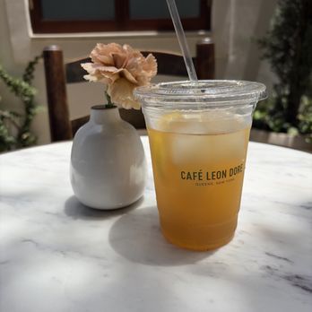 Cafe Leon Dore - Ginger citrus - Coffee & Tea Near Me - West Hollywood, California Cafe Leon Dore - Ginger citrus - Coffee & Tea Near Me - West Hollywood, California