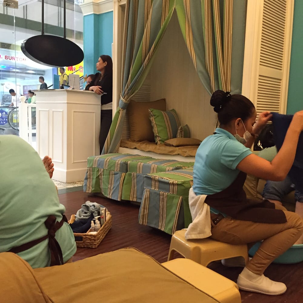 NAILAHOLICS Updated June 2024 Sucat Road, Parañaque, Metro Manila