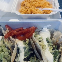 Fast Taco by Lupitas Mexican Store - 3 Steak Tacos American Style and rice.