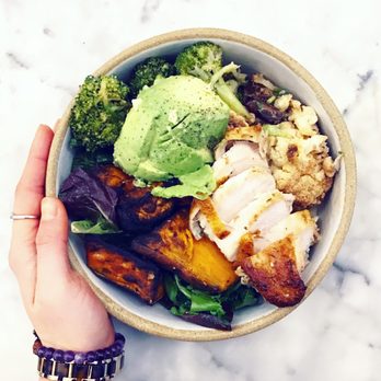 Dig Inn - Field greens with chicken breast, avocado, sweet potato, cauliflower and broccoli - New American Near Me - Boston, Massachusetts Dig Inn - Field greens with chicken breast, avocado, sweet potato, cauliflower and broccoli - New American Near Me - Boston, Massachusetts