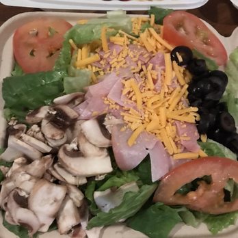 Harbor Pizza - Pizza Near Me - El Granada, California