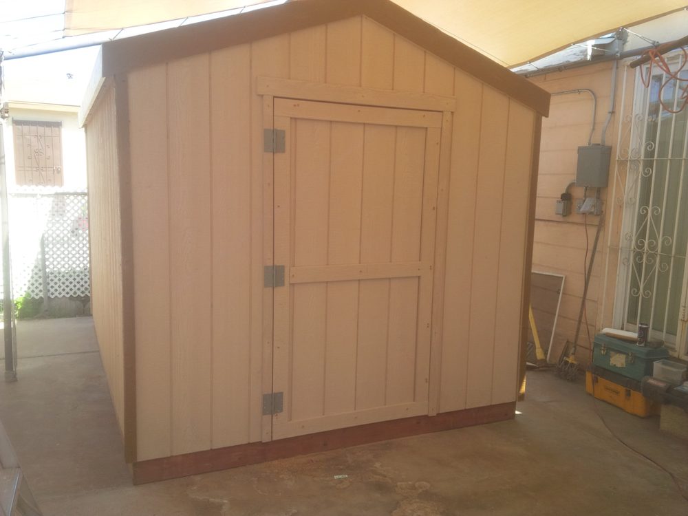 Slide of Universal Handyman Services