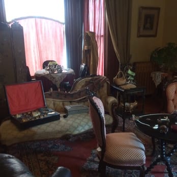 Craigdarroch Castle - Museums Near Me - Victoria, British Columbia Craigdarroch Castle - Museums Near Me - Victoria, British Columbia