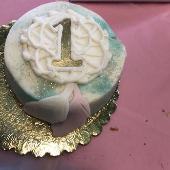 One Stop Bakery - Smash cake - Bakeries Near Me - Lancaster, California One Stop Bakery - Smash cake - Bakeries Near Me - Lancaster, California