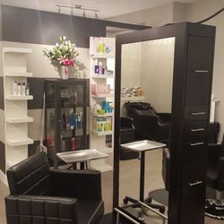 Tonic Salon - Stations