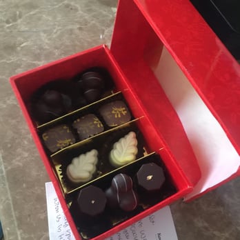 九龍香格里拉大酒店 - Such a nice note and departure gift - Hotels Near Me - Hong Kong, HK