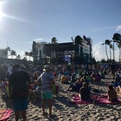 104.3 The Shark - Great concert venue.....thanks Shark!