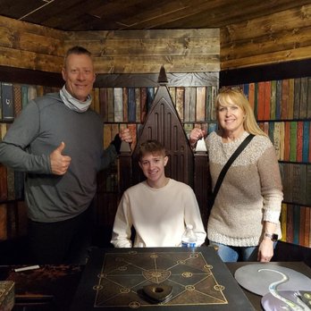 PanIQ Escape Room - Chicago Logan - Escape Games Near Me - Chicago, Illinois