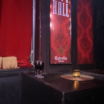 Flamenco Barcelona - Sangrias before the show - Performing Arts Near Me - Barcelona, B Flamenco Barcelona - Sangrias before the show - Performing Arts Near Me - Barcelona, B