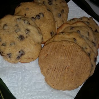 Joseph's Bakery - The chocolate chip and peanut butter cookies. - Bakeries Near Me - Los Angeles, California