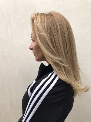 Ocean Hair Studio by null