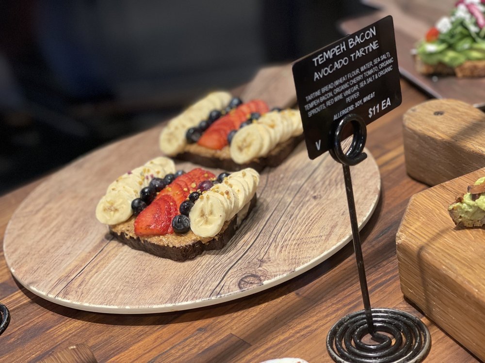 EREWHON MARKET 641 Photos & 844 Reviews Grocery 7660 Beverly Blvd