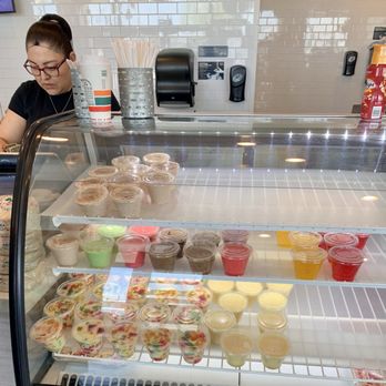 El Molino de Oro - Tasty not too sweet Gelatin desserts - Mexican Near Me - Orange, California El Molino de Oro - Tasty not too sweet Gelatin desserts - Mexican Near Me - Orange, California