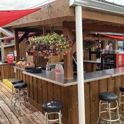 The Tip Restaurant and Deck
