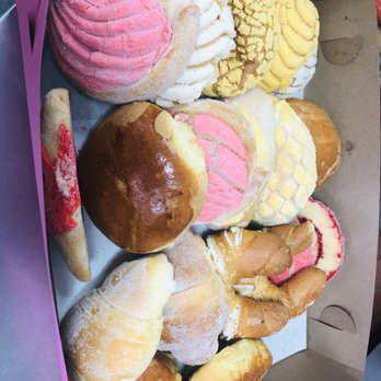 Panaderia Delizias Bakery - $19 for this box.  Great deal! - Bakeries Near Me - San Jose, California