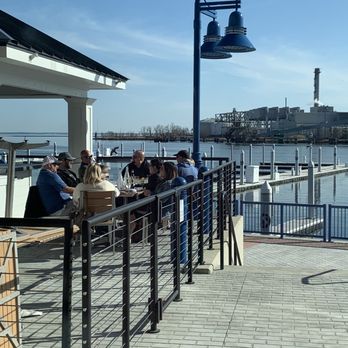 Boca Oyster Bar - Table of 9 - New American Near Me - Bridgeport, Connecticut