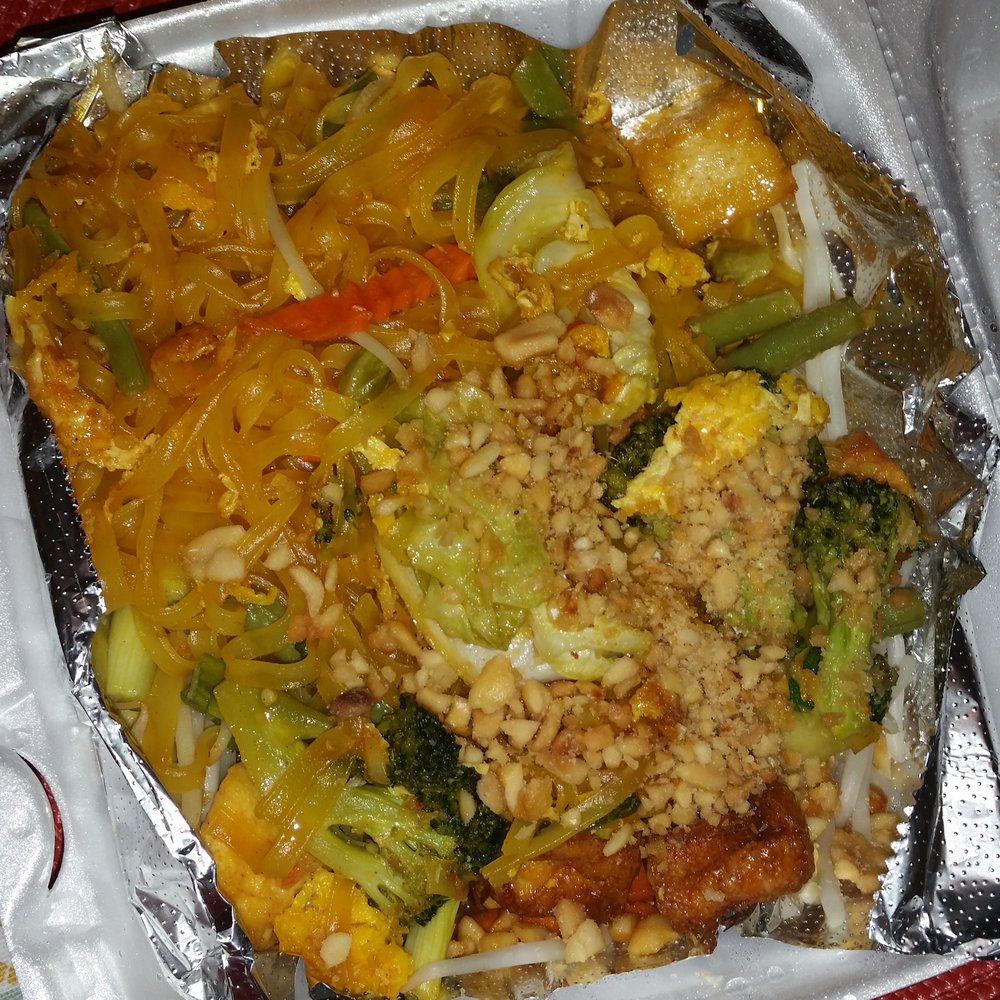 Mai Thai 2 - This is their vegetarian pad thai - Thai Near Me - Concord, California Mai Thai 2 - This is their vegetarian pad thai - Thai Near Me - Concord, California
