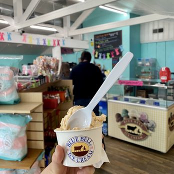 Sabor - Salted caramel brownie ice cream - Chocolatiers & Shops Near Me - Ruidoso, New Mexico