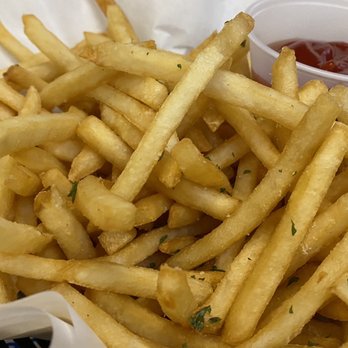 Side Street Inn - Basket Of Fries - Sports Bars Near Me - Honolulu, Hawaii Side Street Inn - Basket Of Fries - Sports Bars Near Me - Honolulu, Hawaii