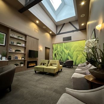 Massage Envy - Waiting Room - Massage Near Me - South Pasadena, California Massage Envy - Waiting Room - Massage Near Me - South Pasadena, California