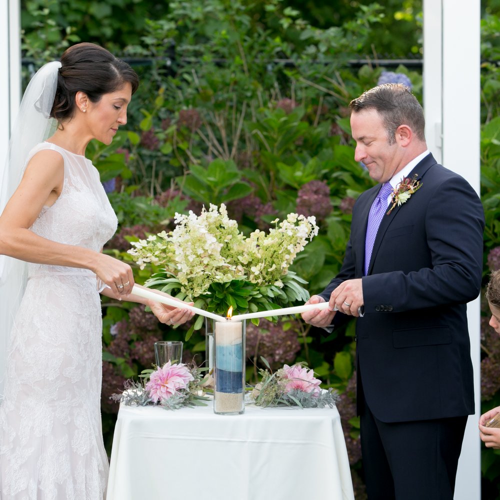 The Dennis Inn - The setting at The Dennis Inn captures the charm of the Cape and a bit of romance too! - Venues & Event Spaces Near Me - Dennis, Massachusetts