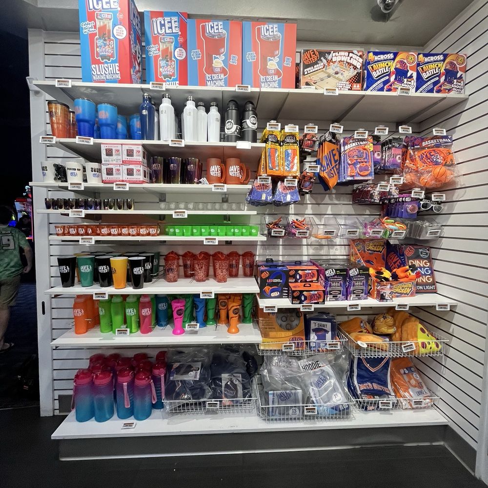 Dave & Buster's Roseville - Dave & Buster's (Roseville, CA): WIN! store prizes - Arcades Near Me - Roseville, California