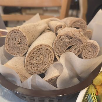 Barcote Ethiopian Restaurant - Extra Injera - Ethiopian Near Me - Oakland, California