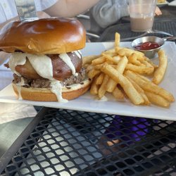Eyland’s - "O" Burger and fries