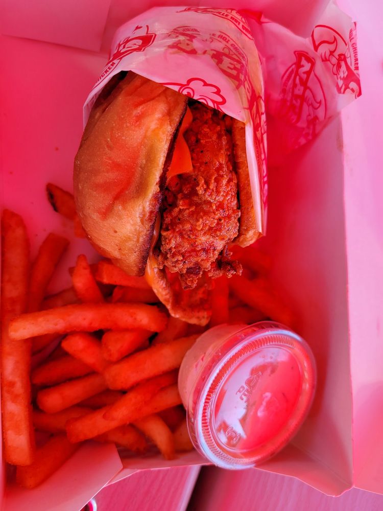 NATE’S NASHVILLE HOT CHICKEN Updated October 2024 137 Photos & 116