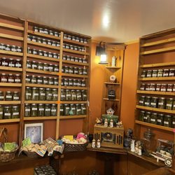 Southern Hills Diner - Canned goods