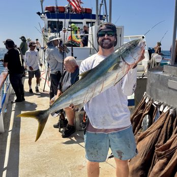 Davey's Locker - Fishing Near Me - Newport Beach, California