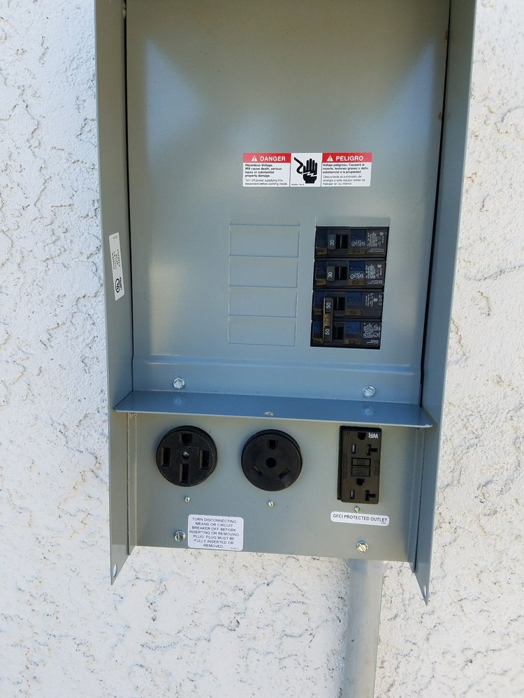 Slide of Dlt Electrical Services