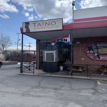 Taino Smokehouse - Front entrance - Barbeque Near Me - Middletown, Connecticut Taino Smokehouse - Front entrance - Barbeque Near Me - Middletown, Connecticut