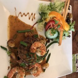 Brasserie Lido - Surf and Turf