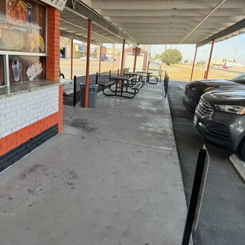 Wilkin's Drive-In - Drive-in! - Burgers Near Me - Selma, California Wilkin's Drive-In - Drive-in! - Burgers Near Me - Selma, California