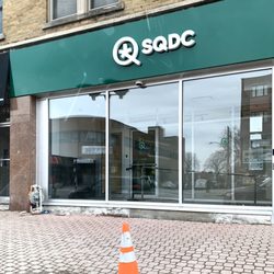 SQDC - Société Québécoise du Cannabis - Unaesthetically Pleasing~ (But Very Good Product)