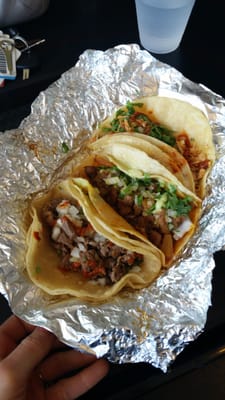 Tavial Grill by null