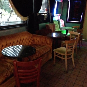 The Grapevine Bar - Dive Bars Near Me - Dallas, Texas The Grapevine Bar - Dive Bars Near Me - Dallas, Texas