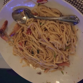 Gus' Grille - Reefhouse Resort & Marina - Seafood Near Me - Key Largo, Florida