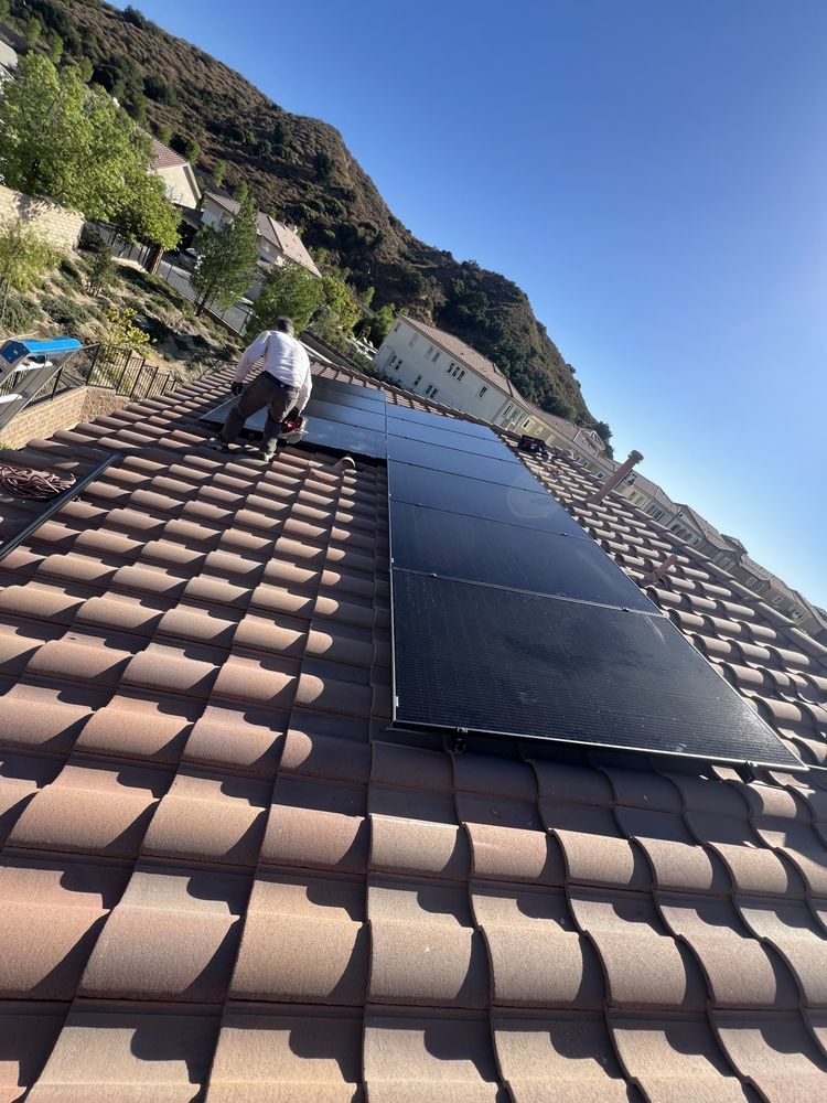 Slide of GS SOLAR ELECTRIC