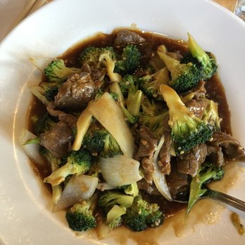 Mai Lee - Vietnamese Near Me - Saint Louis, Missouri
