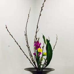 My ikebana arrangement, made in Yuri sensei's Ikenobo class My ikebana arrangement, made in Yuri sensei's Ikenobo class